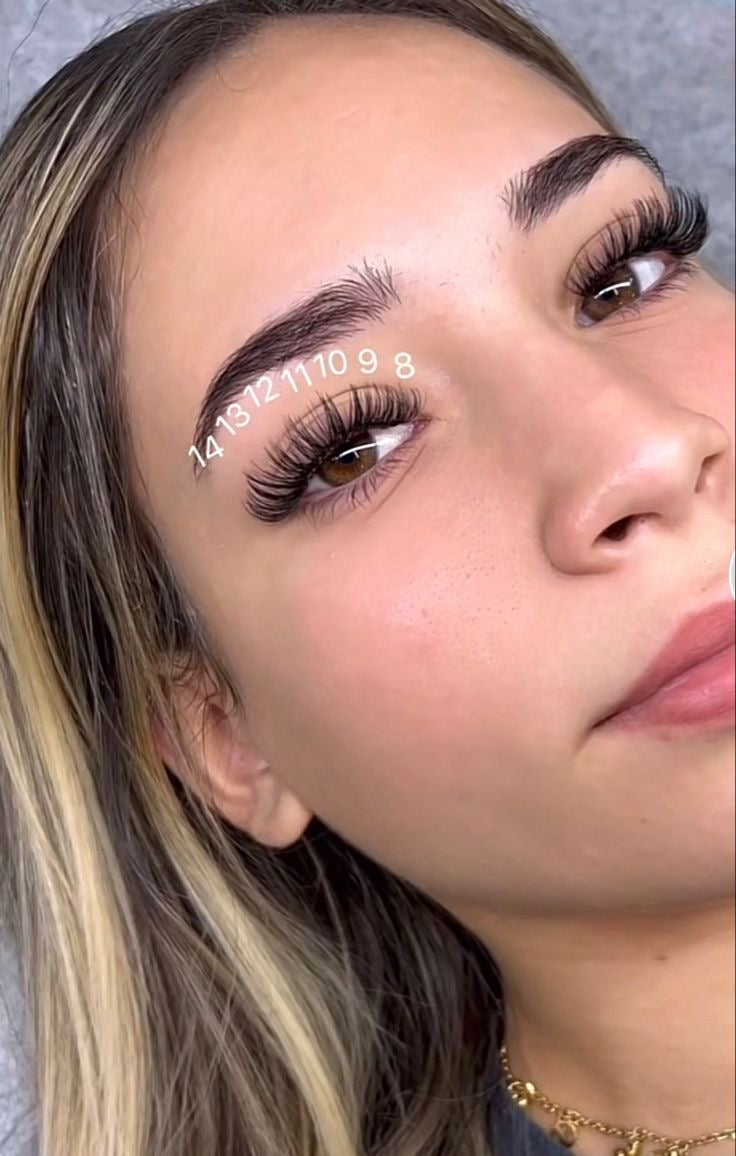 Lashes Extensions Wispy Style
